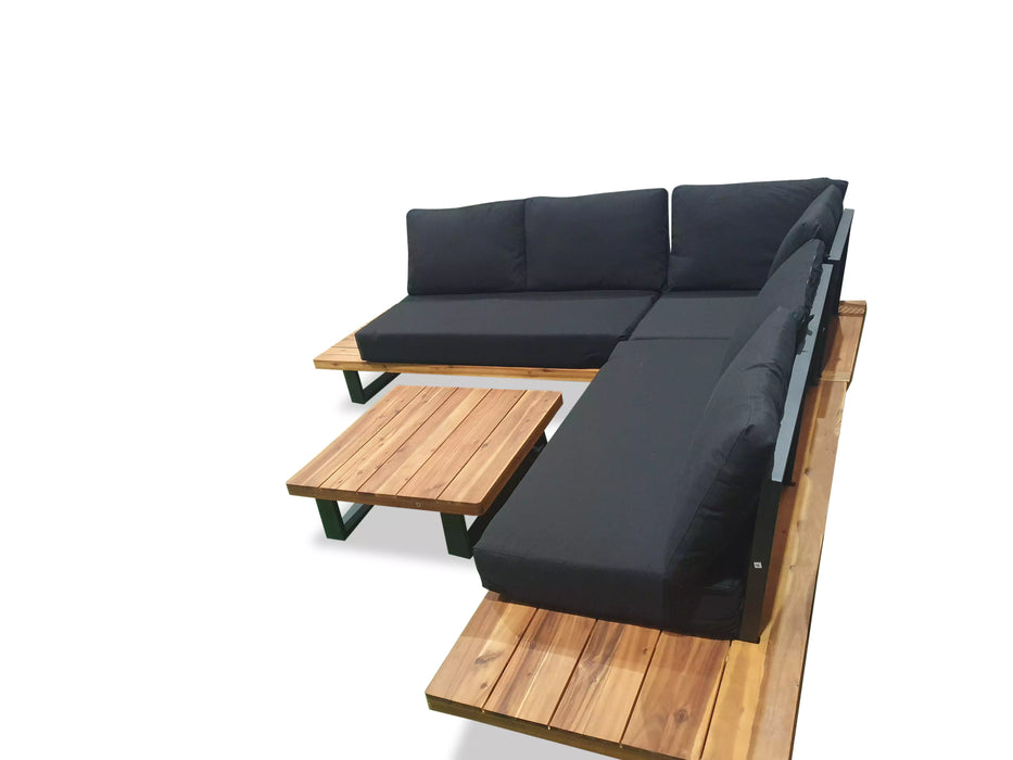 Outdoor Lounge - Valencia Corner 3